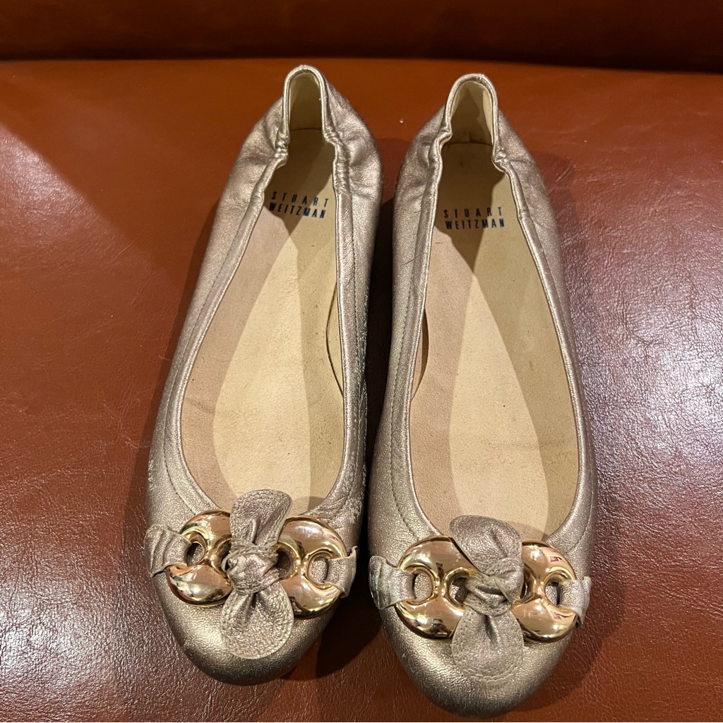 Stuart Weitzman Shimmering Gold Flats 7.5